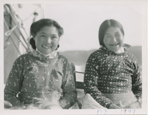 Image of Migipsu [and daughter [mother - Annanguaq] Polar Eskimos [Inughuit]